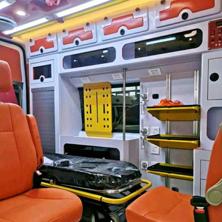 英山长途救护车护送病人租赁价格